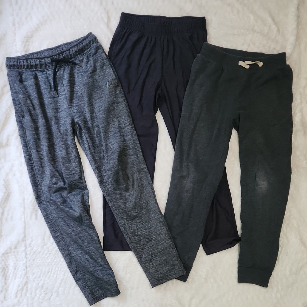Sporto Kids' Charcoal and Black Joggers Set